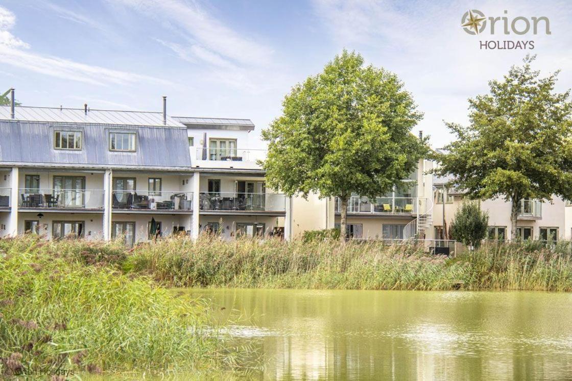 Howells Mere 88, Tranquility P Somerford Keynes Exterior photo